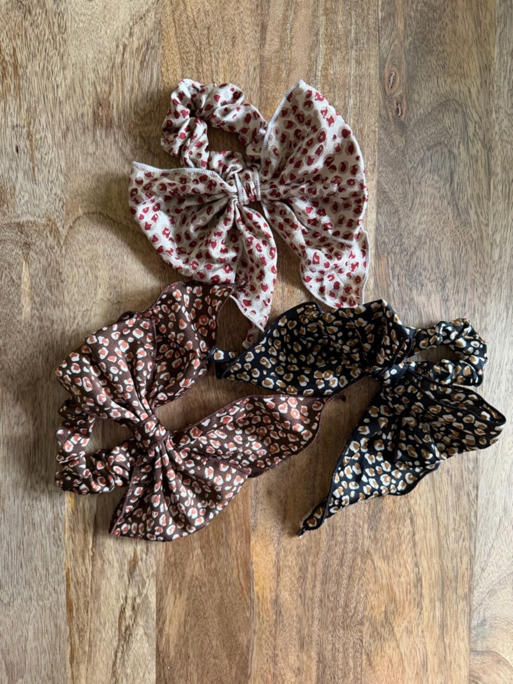 Anthropologie Leopard Print Bow Scrunchie Set - Ivory, Brown, Black
